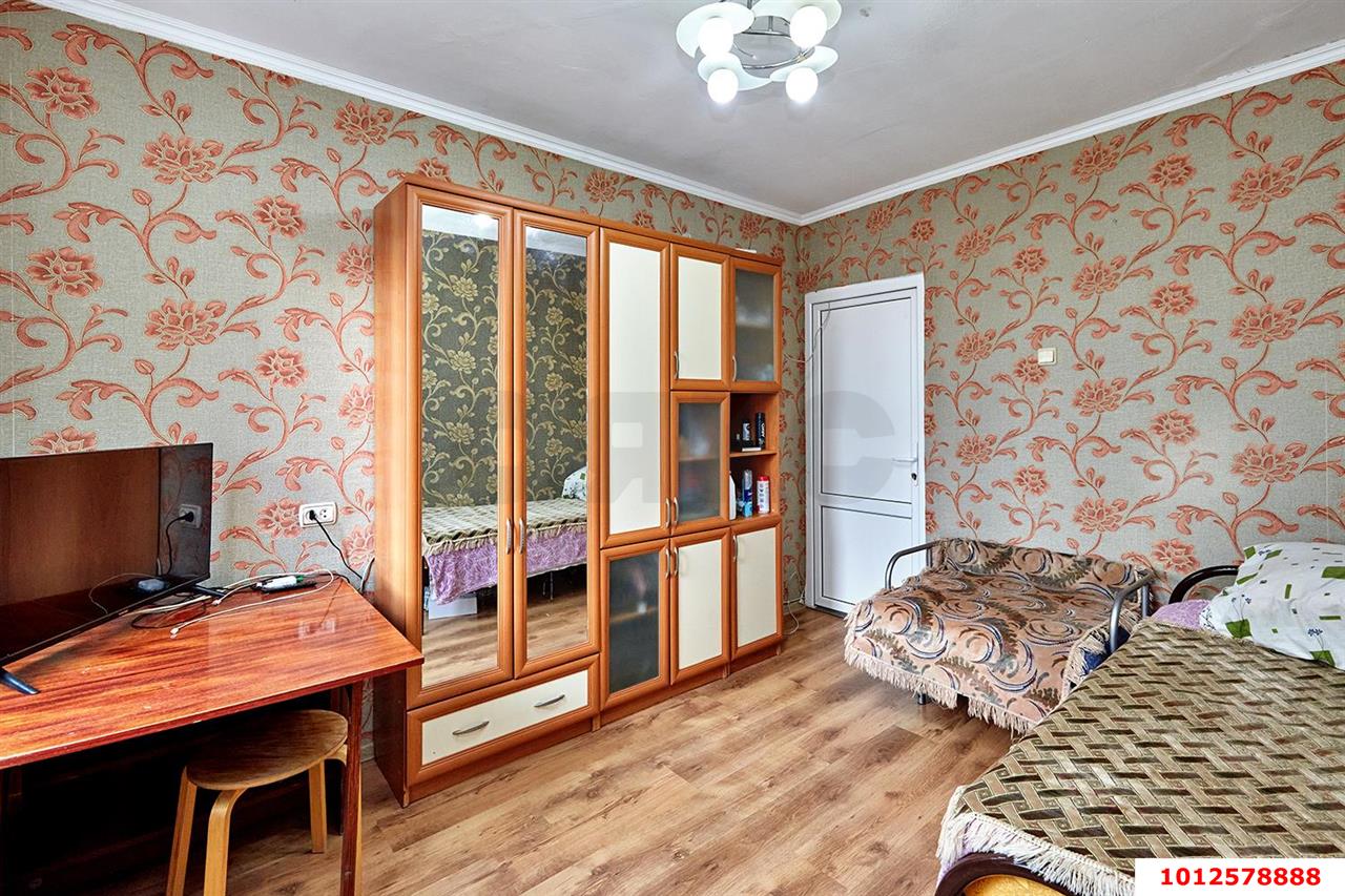 Фото №10: 4-комнатная квартира 86&nbsp;м², 9/9&nbsp;эт. - Краснодар, Прикубанский внутригородской округ, мкр. Краевая Клиническая Больница, ул. имени 40-летия Победы, 63