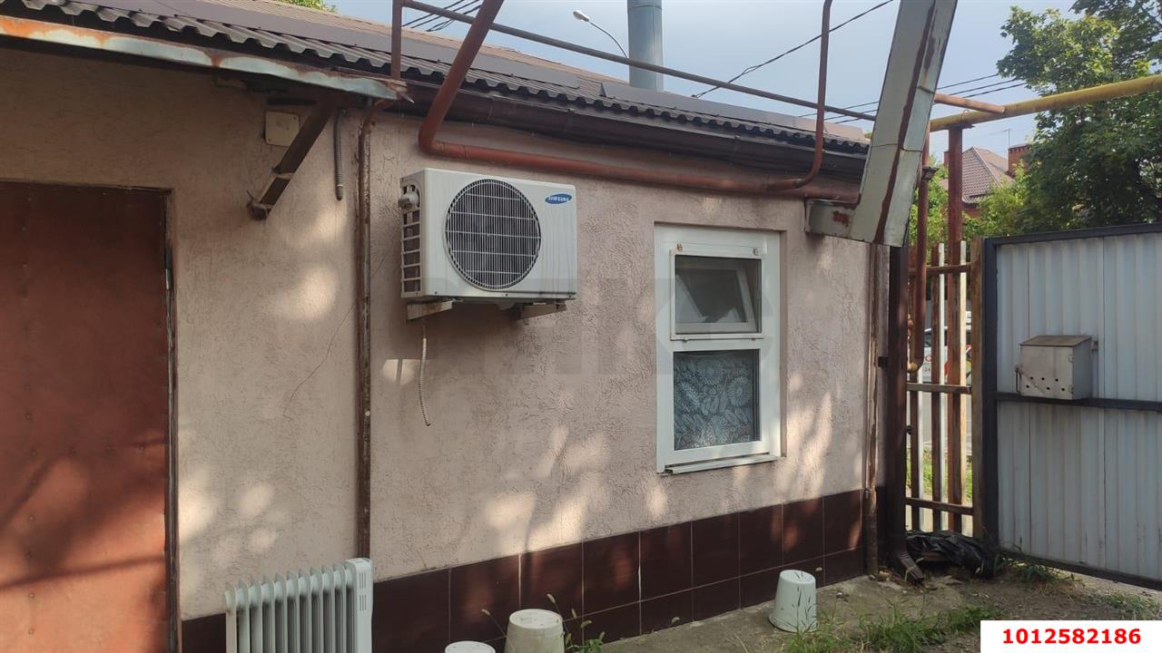 Фото №5: Часть дома 52&nbsp;м² + 1&nbsp;сот., 1&nbsp;эт. - Краснодар, Центральный внутригородской округ, мкр. Центральный, ул. Будённого, 189