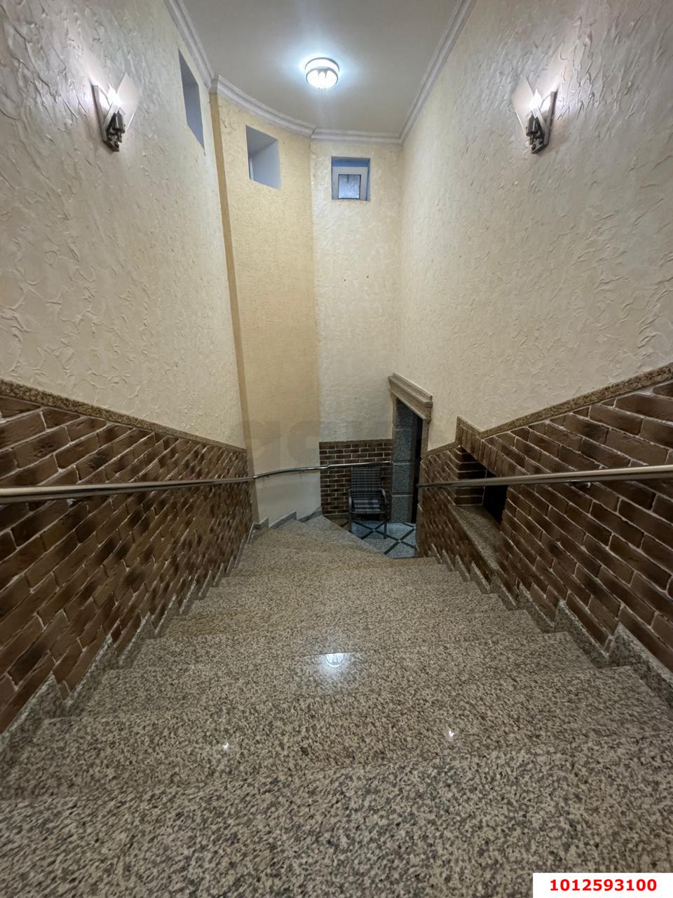 Фото №27: Отдельное здание 899&nbsp;м², 1/4&nbsp;эт. - Майкоп, мкр. Дружба, ул. Краснооктябрьская, 67А