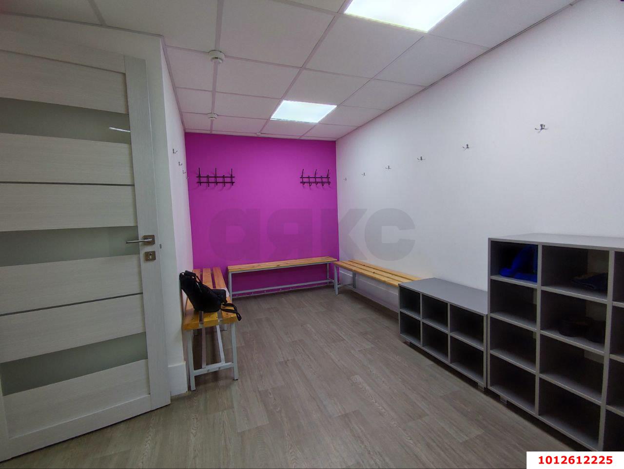 Фото №6: Торговое помещение 117&nbsp;м², 11&nbsp;эт. - Краснодар, Прикубанский внутригородской округ, Отделение № 1 совхоза Солнечный, мкр. Фестивальный, ул. Атарбекова, 7