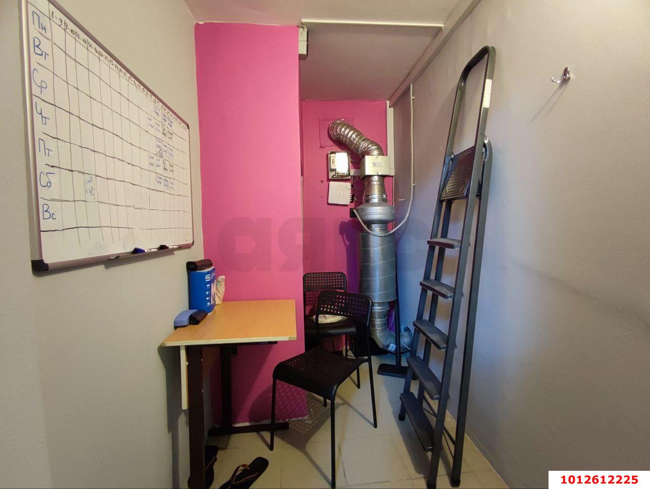 Фото №9: Торговое помещение 117&nbsp;м², 11&nbsp;эт. - Краснодар, Прикубанский внутригородской округ, Отделение № 1 совхоза Солнечный, мкр. Фестивальный, ул. Атарбекова, 7