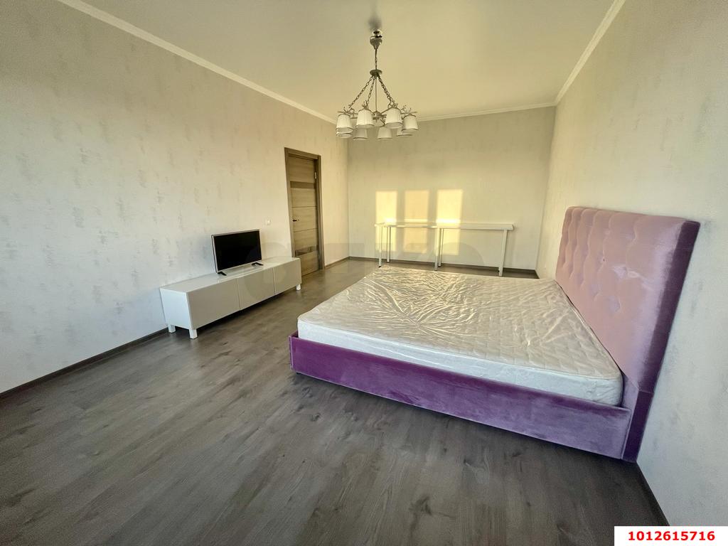 Фото №14: 2-комнатная квартира 85&nbsp;м², 13/24&nbsp;эт. - Краснодар, Западный внутригородской округ, Фестивальный, мкр. жилой комплекс Триумф, ул. имени П.М. Гаврилова, 27