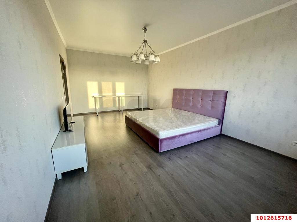 Фото №9: 2-комнатная квартира 85&nbsp;м², 13/24&nbsp;эт. - Краснодар, Западный внутригородской округ, Фестивальный, мкр. жилой комплекс Триумф, ул. имени П.М. Гаврилова, 27