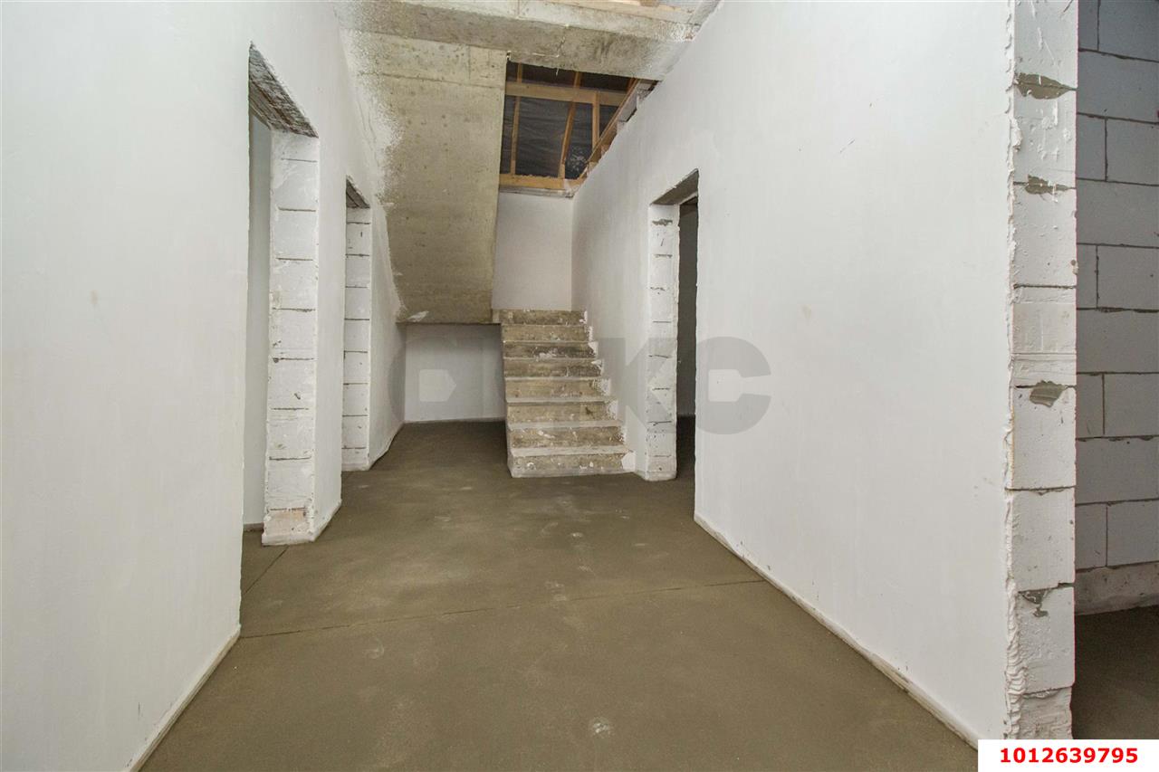 Фото №10: Дом 140&nbsp;м² + 4&nbsp;сот., 2&nbsp;эт. - Краснодар, мкр. Прикубанский внутригородской округ, пр-д 1-й Лоцманский, 29