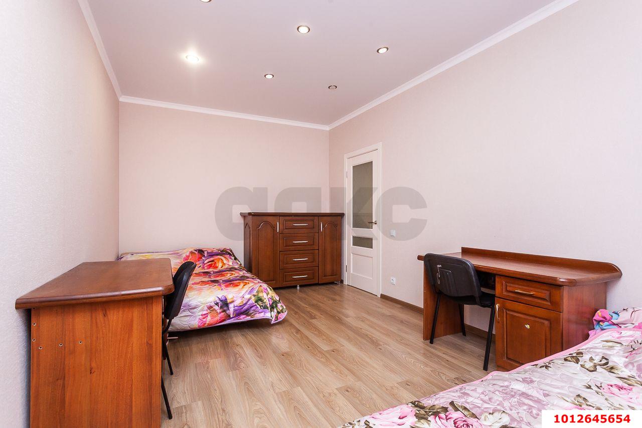 Фото №4: 2-комнатная квартира 58&nbsp;м², 1/9&nbsp;эт. - Краснодар, Прикубанский внутригородской округ, мкр. жилой комплекс Спортивная Деревня, ул. Западный Обход, 42/4к1