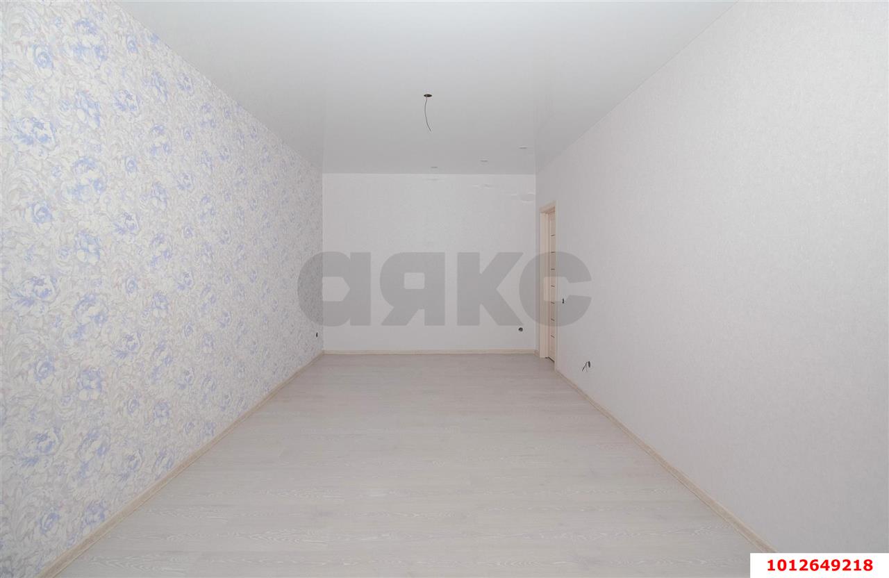 Фото №5: 2-комнатная квартира 79&nbsp;м², 4/7&nbsp;эт. - Краснодар, Прикубанский внутригородской округ, мкр. Музыкальный, ул. имени Мусоргского М.П., 3