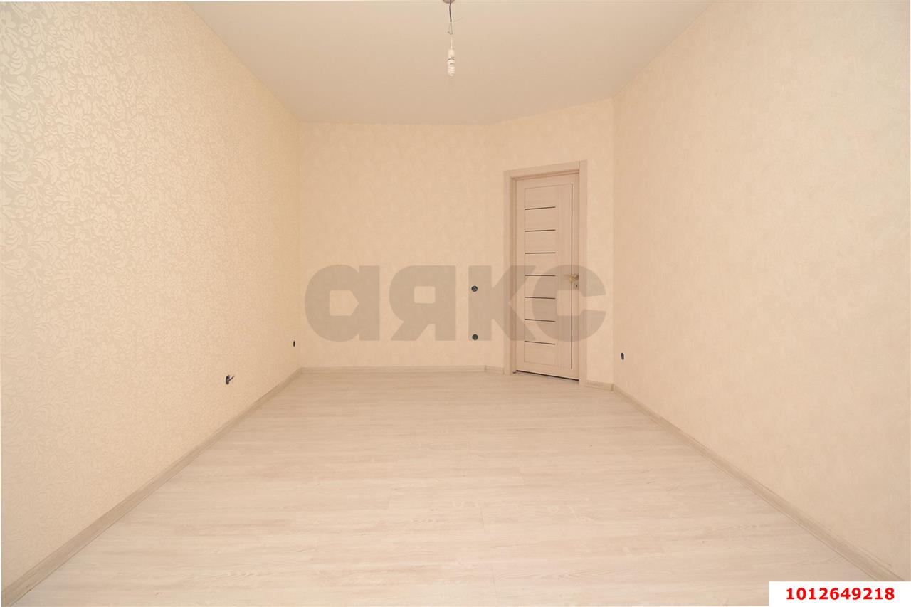 Фото №8: 2-комнатная квартира 79&nbsp;м², 4/7&nbsp;эт. - Краснодар, Прикубанский внутригородской округ, мкр. Музыкальный, ул. имени Мусоргского М.П., 3