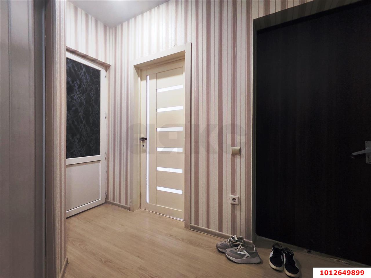 Фото №9: 2-комнатная квартира 50&nbsp;м², 2/3&nbsp;эт. - Краснодар, Прикубанский внутригородской округ, мкр. Северный, ул. Академика Губкина, 87/2