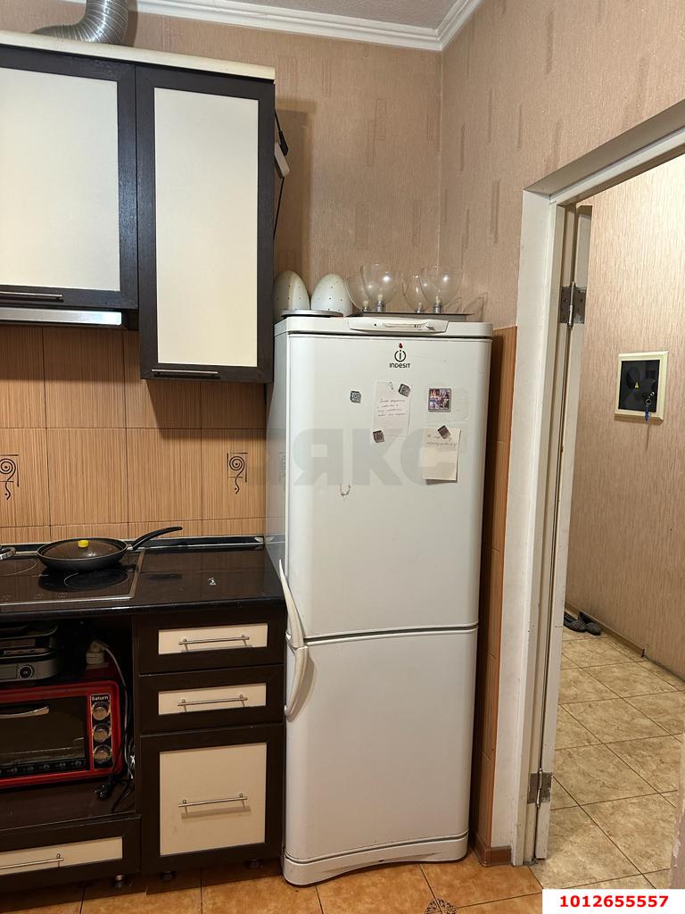 Фото №4: 1-комнатная квартира 41&nbsp;м², 3/3&nbsp;эт. - Краснодар, Центральный внутригородской округ, Покровка, мкр. Центральный, ул. Ломоносова, 14