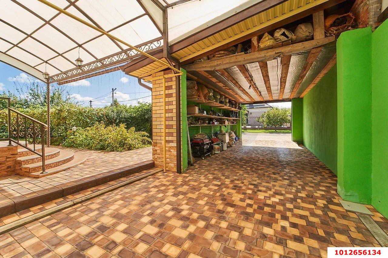 Фото №4: Дом 208&nbsp;м² + 10&nbsp;сот., 2&nbsp;эт. - СНТ Пригород, мкр. Прикубанский внутригородской округ, ул. Атамана Бурсака, 35