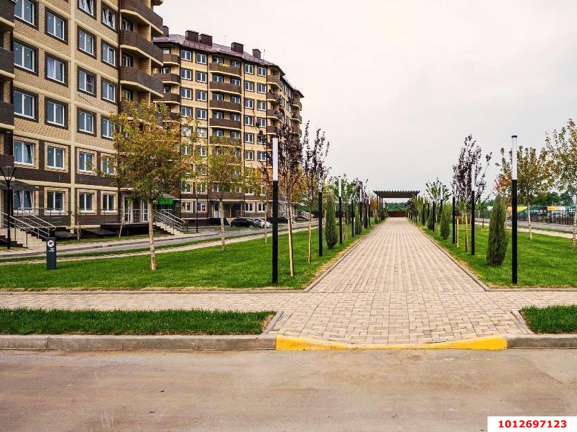 Фото №1: Студия 24&nbsp;м², 14/17&nbsp;эт. - Краснодар, Прикубанский внутригородской округ, мкр. КП Николино Парк, ул. Лётчика Позднякова, 12