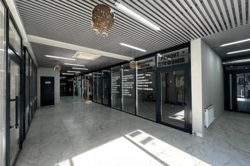 Фото №1: Торговое помещение 50 м², 1/2 эт. - Краснодар, мкр. имени Петра Метальникова, ул. Петра Метальникова, 28А