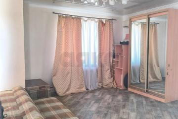 Фото №1: 1-комнатная квартира 53 м², 1/4 эт. - Яблоновский, пер. 2-й Первомайский, 15
