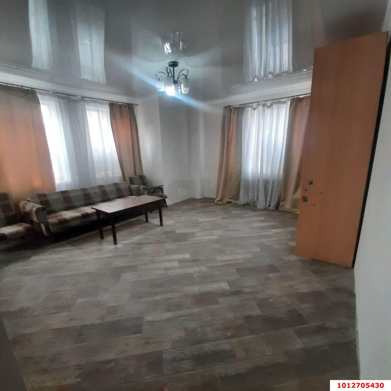 Фото №3: 2-комнатная квартира 53&nbsp;м², 1/4&nbsp;эт. - Яблоновский, пер. 2-й Первомайский, 15