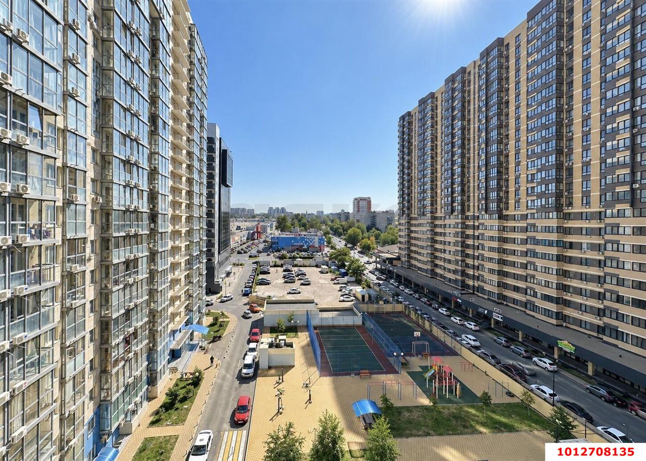 Фото №1: 1-комнатная квартира 42&nbsp;м², 9/25&nbsp;эт. - Краснодар, Карасунский внутригородской округ, Хлопчато-бумажный Комбинат, мкр. жилой комплекс Аквамарин, ул. Уральская, 75к1