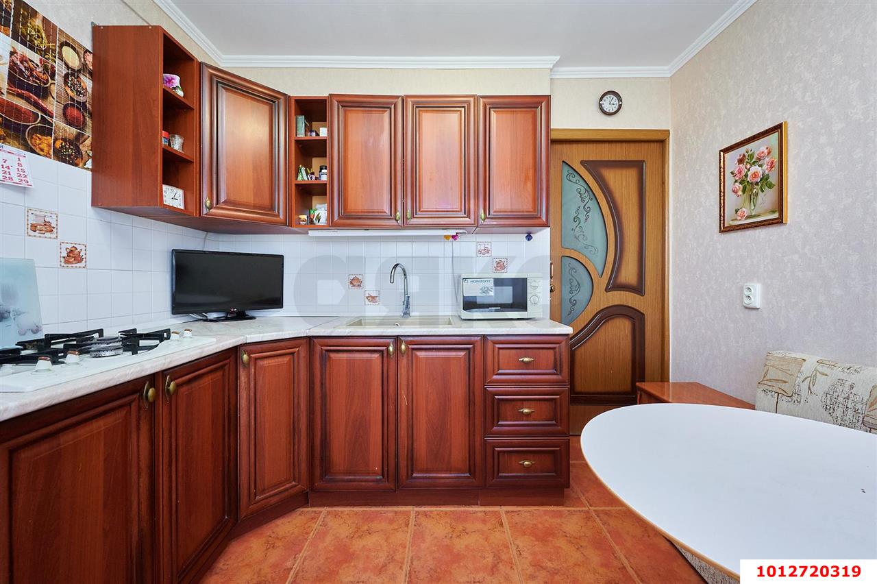 Фото №2: 3-комнатная квартира 65&nbsp;м², 9/9&nbsp;эт. - Краснодар, Прикубанский внутригородской округ, мкр. Фестивальный, ул. Атарбекова, 19