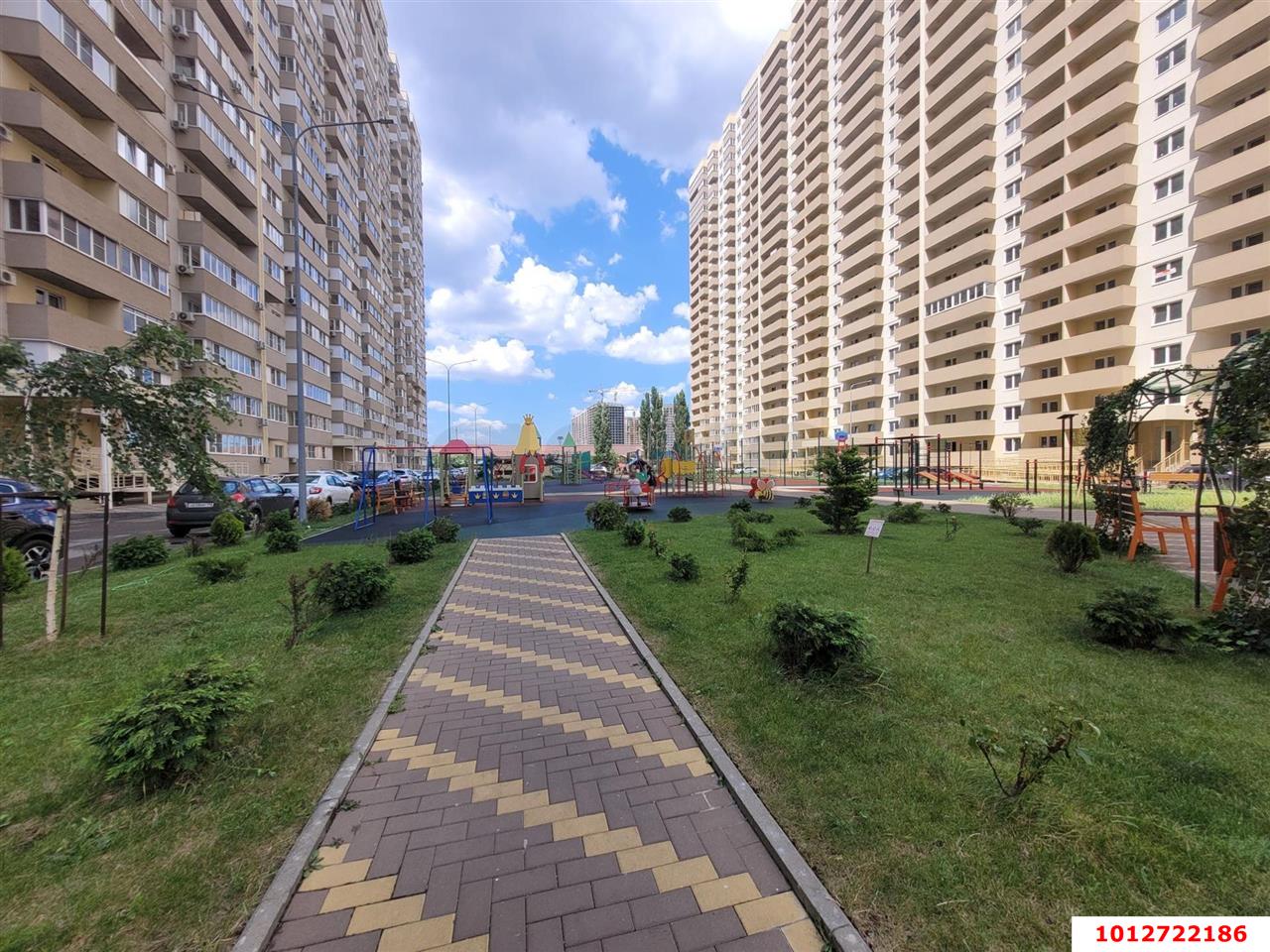 Фото №10: 2-комнатная квартира 65&nbsp;м², 9/24&nbsp;эт. - Краснодар, Карасунский внутригородской округ, жилой комплекс На Магистральной, мкр. Камвольно-суконный Комбинат, ул. Магистральная, 11