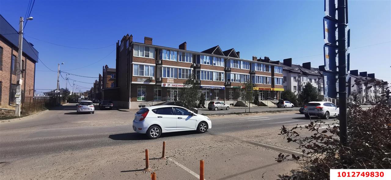 Фото №3: Торговое помещение 452&nbsp;м², 3&nbsp;эт. - Краснодар, Прикубанский внутригородской округ, мкр. ЖК Добрый, ул. Почтовое Отделение 87