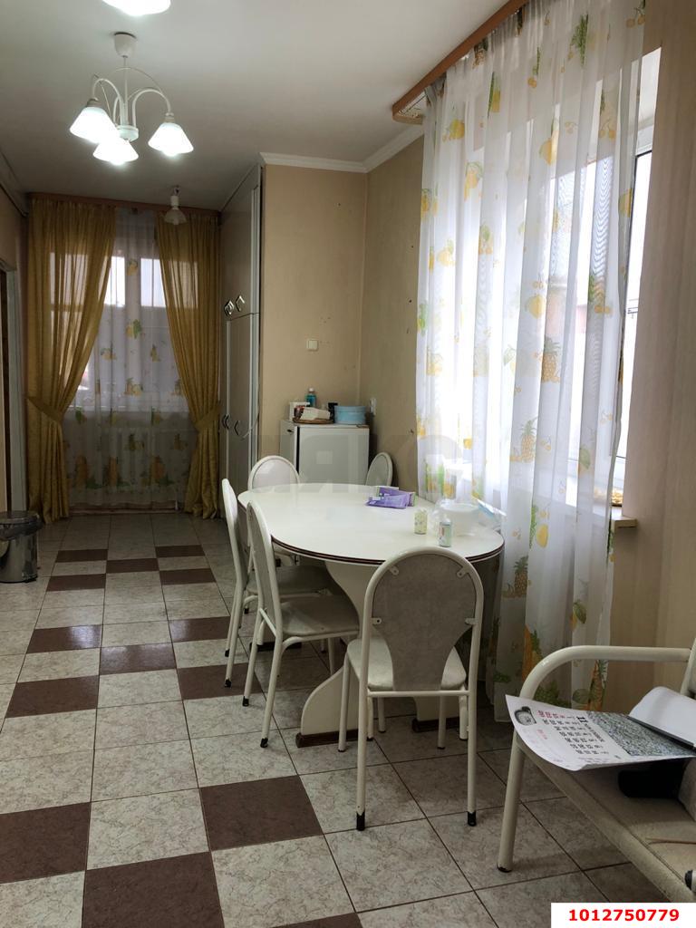 Фото №5: Дом 339&nbsp;м² + 6&nbsp;сот., 3&nbsp;эт. - Краснодар, Прикубанский внутригородской округ, Калинино, мкр. Завод Радиоизмерительных Приборов, ул. Пригородная, 291/2