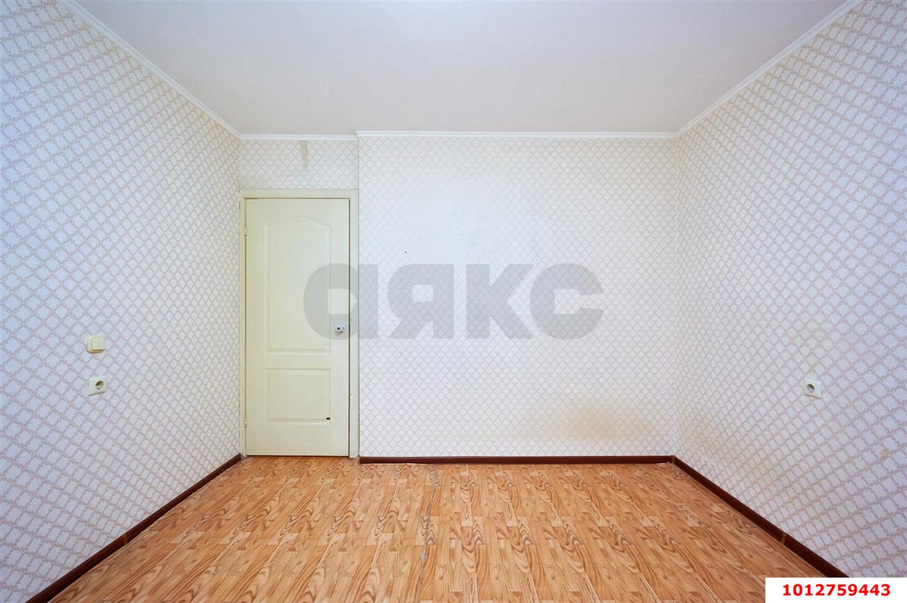 Фото №6: 2-комнатная квартира 65&nbsp;м², 1/16&nbsp;эт. - Краснодар, Прикубанский внутригородской округ, мкр. Репино, пр-д Репина