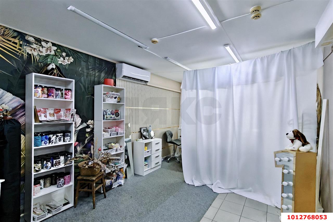 Фото №7: Торговое помещение 53&nbsp;м², 1/16&nbsp;эт. - Краснодар, Карасунский внутригородской округ, мкр. Гидростроителей, ул. Парусная, 20/1