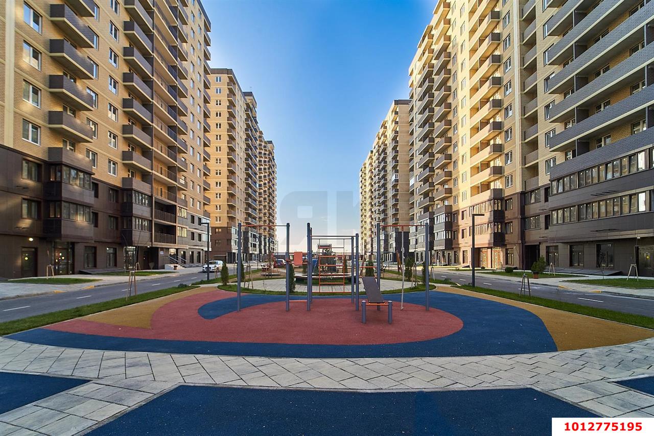 Фото №2: 2-комнатная квартира 57&nbsp;м², 13/15&nbsp;эт. - Краснодар, Прикубанский внутригородской округ, мкр. жилой комплекс Ракурс, ул. имени Героя Ростовского, 8