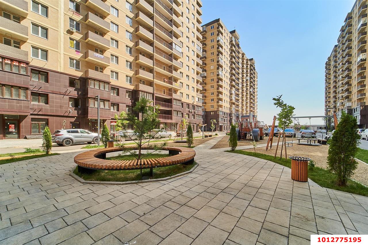 Фото №3: 2-комнатная квартира 57&nbsp;м², 13/15&nbsp;эт. - Краснодар, Прикубанский внутригородской округ, мкр. жилой комплекс Ракурс, ул. имени Героя Ростовского, 8