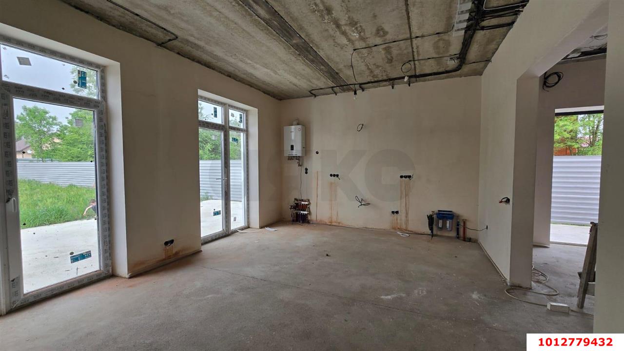 Фото №5: Дом 124&nbsp;м² + 6&nbsp;сот., 2&nbsp;эт. - Знаменский, мкр. Карасунский внутригородской округ, ул. Платиновая, 48