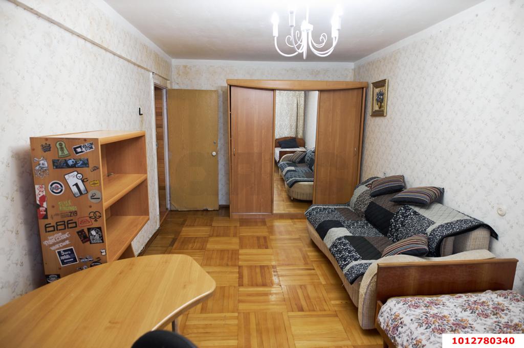 Фото №2: 3-комнатная квартира 63&nbsp;м², 1/5&nbsp;эт. - Краснодар, Прикубанский внутригородской округ, мкр. Фестивальный, ул. Герцена, 194