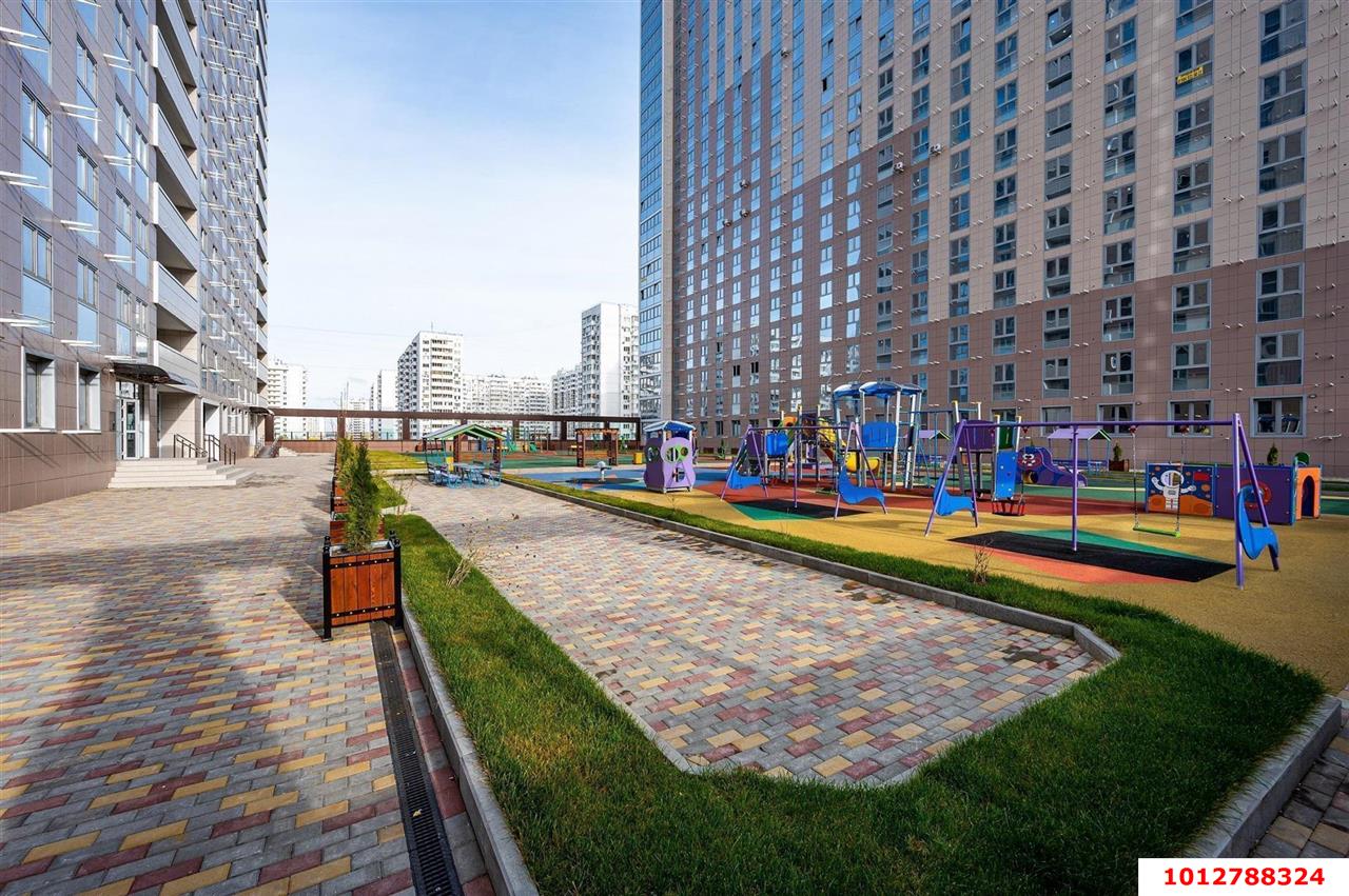 Фото №3: 3-комнатная квартира 107&nbsp;м², 19/25&nbsp;эт. - Краснодар, Прикубанский внутригородской округ, ЖК Кубанский, мкр. Завод Измерительных Приборов, ул. Зиповская, 36