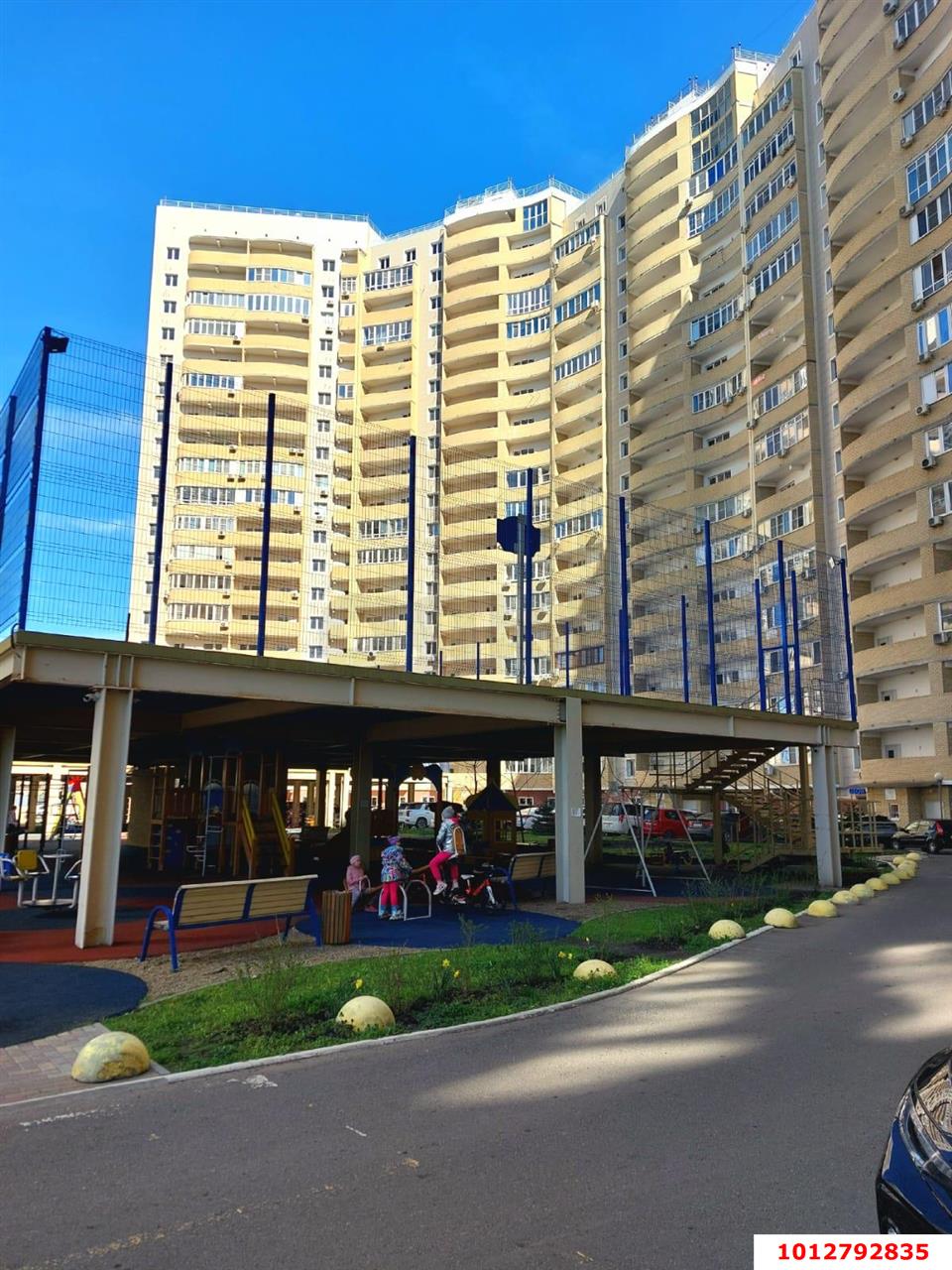 Фото №3: 4-комнатная квартира 121&nbsp;м², 19/24&nbsp;эт. - Краснодар, Центральный внутригородской округ, Дубинка, жилой комплекс Радонеж, мкр. Черёмушки, ул. Вишняковой, 1/23к2
