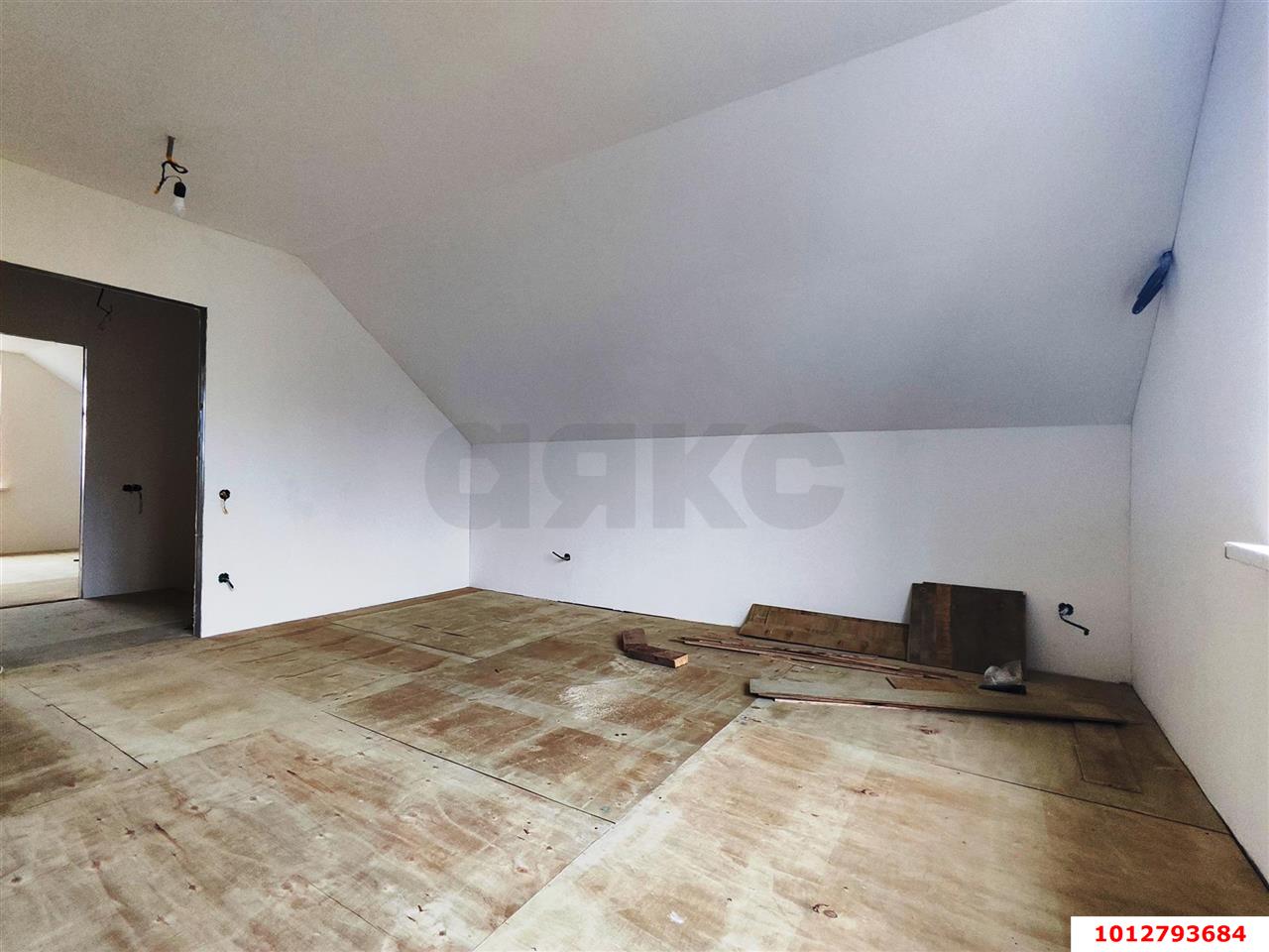 Фото №12: Дом 150&nbsp;м² + 4&nbsp;сот., 2&nbsp;эт. - Электрон, мкр. Карасунский внутригородской округ, ул. Виноградная
