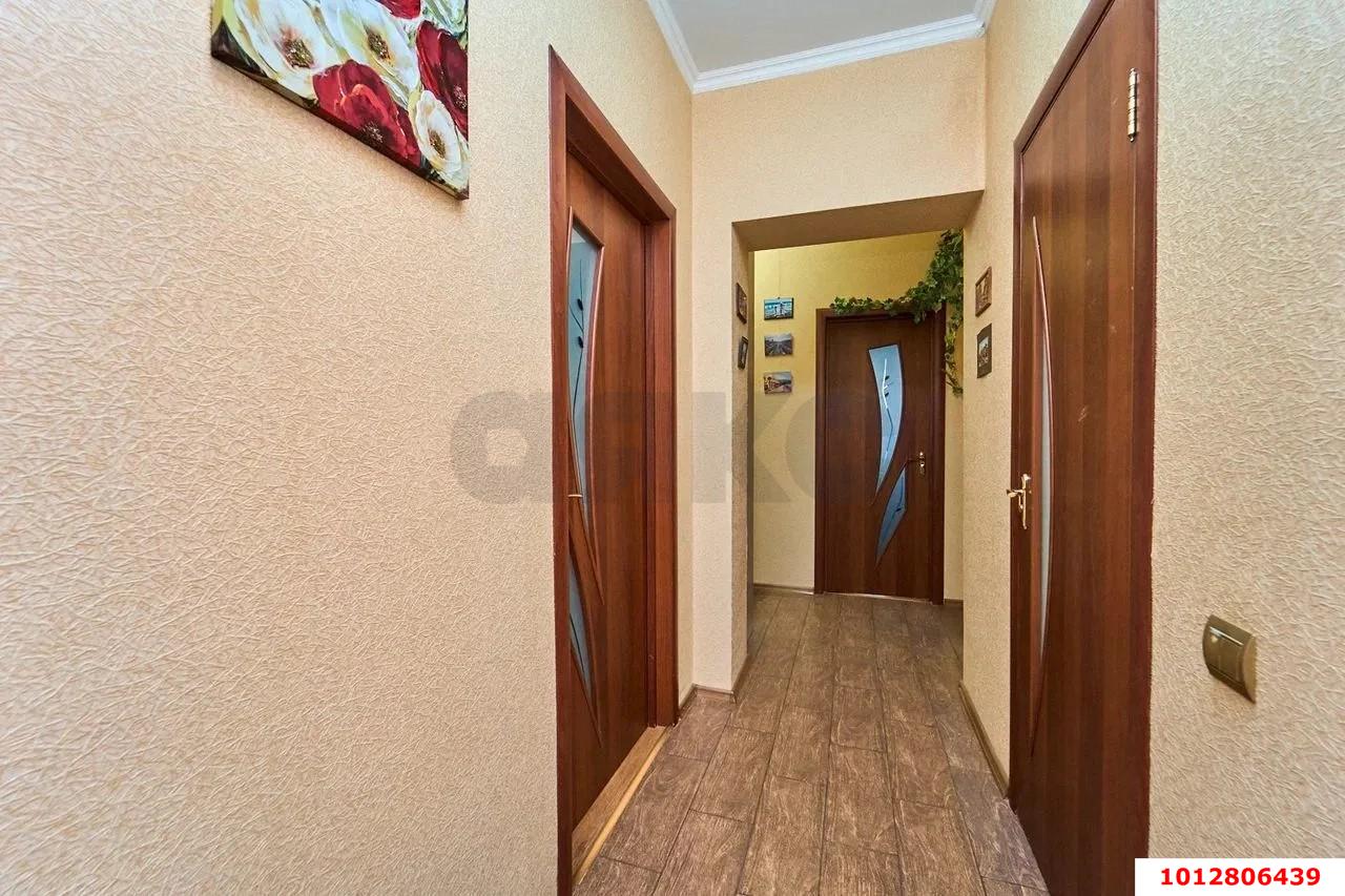 Фото №8: 2-комнатная квартира 60&nbsp;м², 2/5&nbsp;эт. - Краснодар, Прикубанский внутригородской округ, мкр. Молодёжный, ул. Зеленоградская, 43