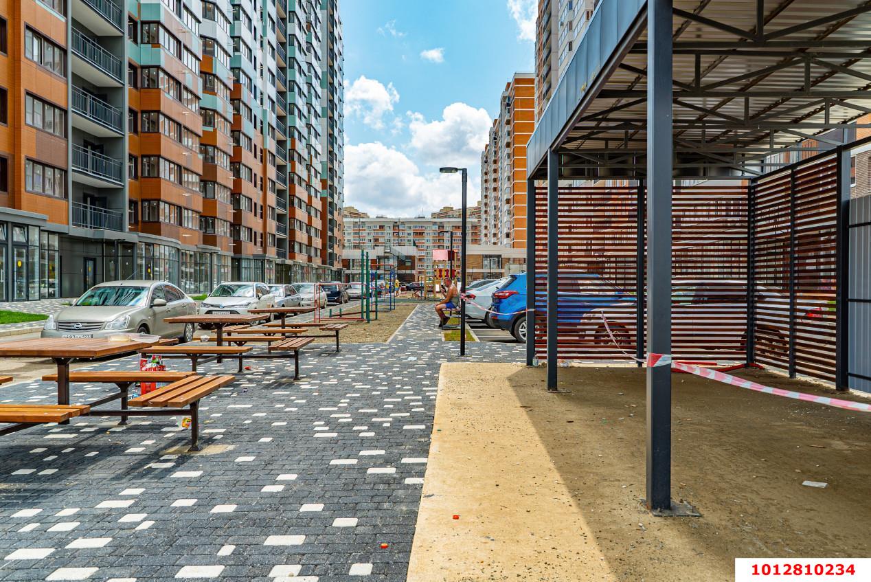 Фото №15: 2-комнатная квартира 55&nbsp;м², 17/17&nbsp;эт. - Краснодар, Прикубанский внутригородской округ, Россинского, мкр. жилой комплекс Россинский Парк, ул. Командорская, 15
