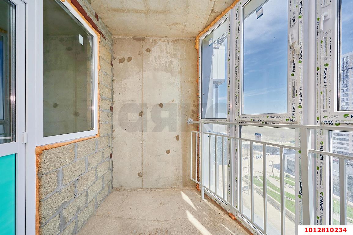Фото №12: 2-комнатная квартира 55&nbsp;м², 17/17&nbsp;эт. - Краснодар, Прикубанский внутригородской округ, Россинского, мкр. жилой комплекс Россинский Парк, ул. Командорская, 15