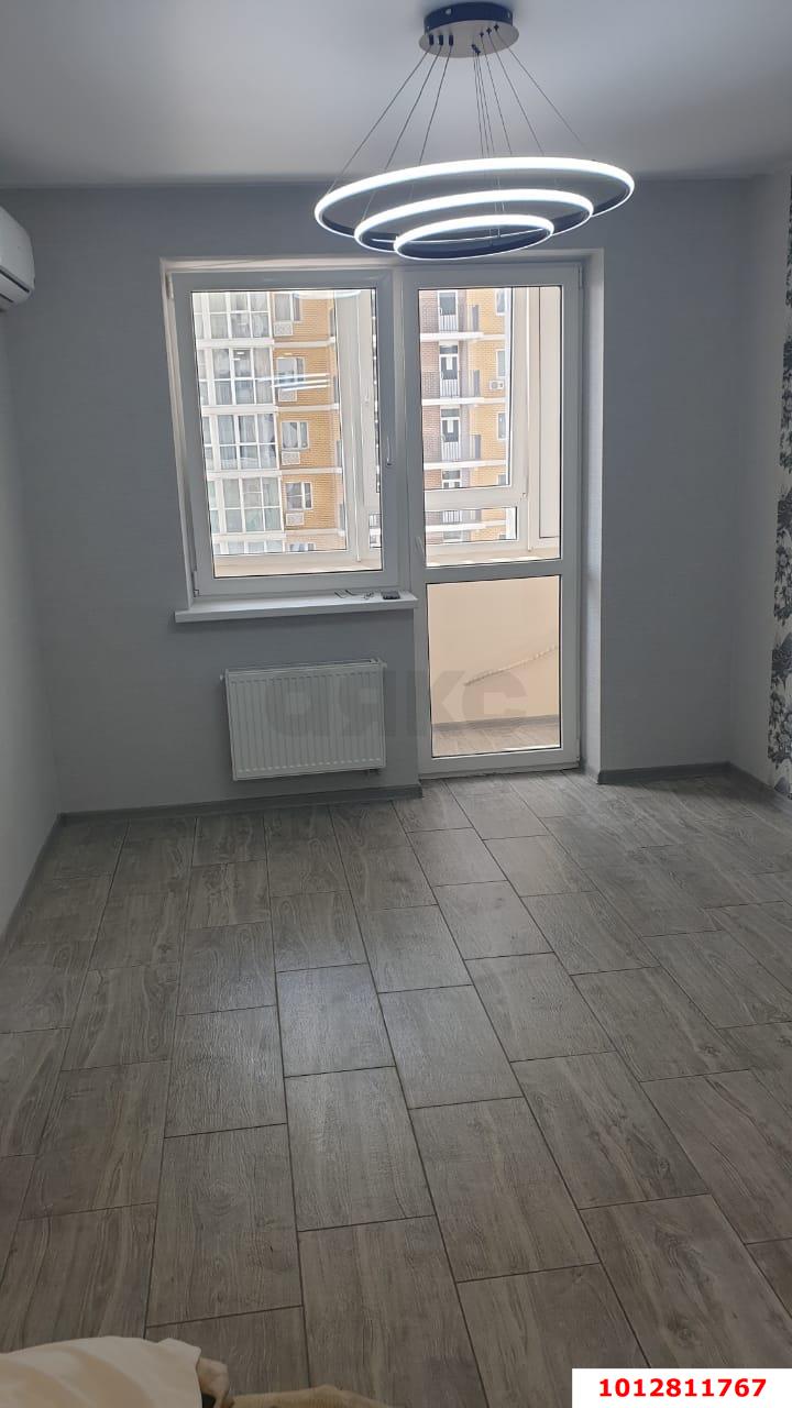 Фото №3: 1-комнатная квартира 40&nbsp;м², 9/24&nbsp;эт. - Краснодар, Центральный внутригородской округ, Табачная Фабрика, мкр. ЖК Все Свои Вип, ул. Колхозная, 5/2к1