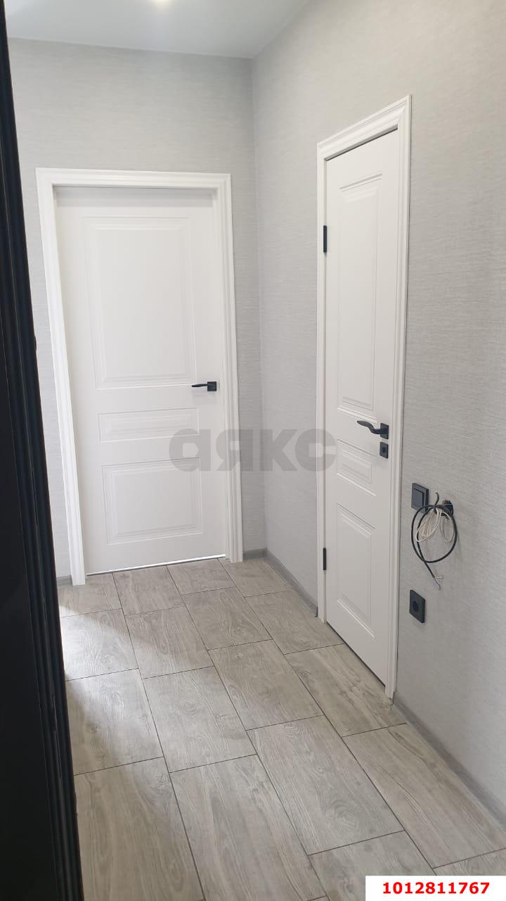 Фото №4: 1-комнатная квартира 40&nbsp;м², 9/24&nbsp;эт. - Краснодар, Центральный внутригородской округ, Табачная Фабрика, мкр. ЖК Все Свои Вип, ул. Колхозная, 5/2к1