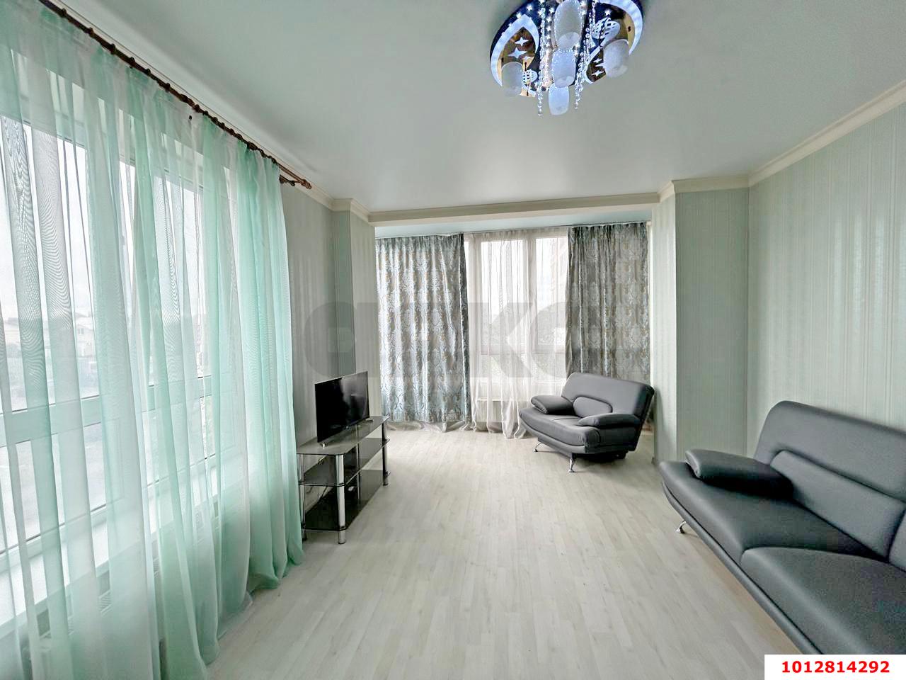 Фото №6: 2-комнатная квартира 85&nbsp;м², 2/15&nbsp;эт. - Краснодар, Карасунский внутригородской округ, жилой комплекс Империал, ж/м Пашковский, ул. Леонида Лаврова, 8к4