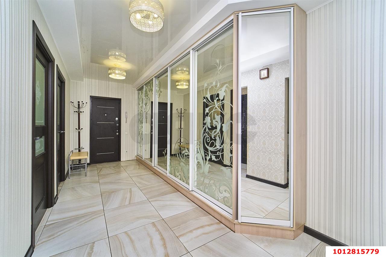 Фото №12: 3-комнатная квартира 90&nbsp;м², 7/16&nbsp;эт. - Краснодар, Центральный внутригородской округ, Дубинка, мкр. ЖК Димитрова, ул. Димитрова, 3/2
