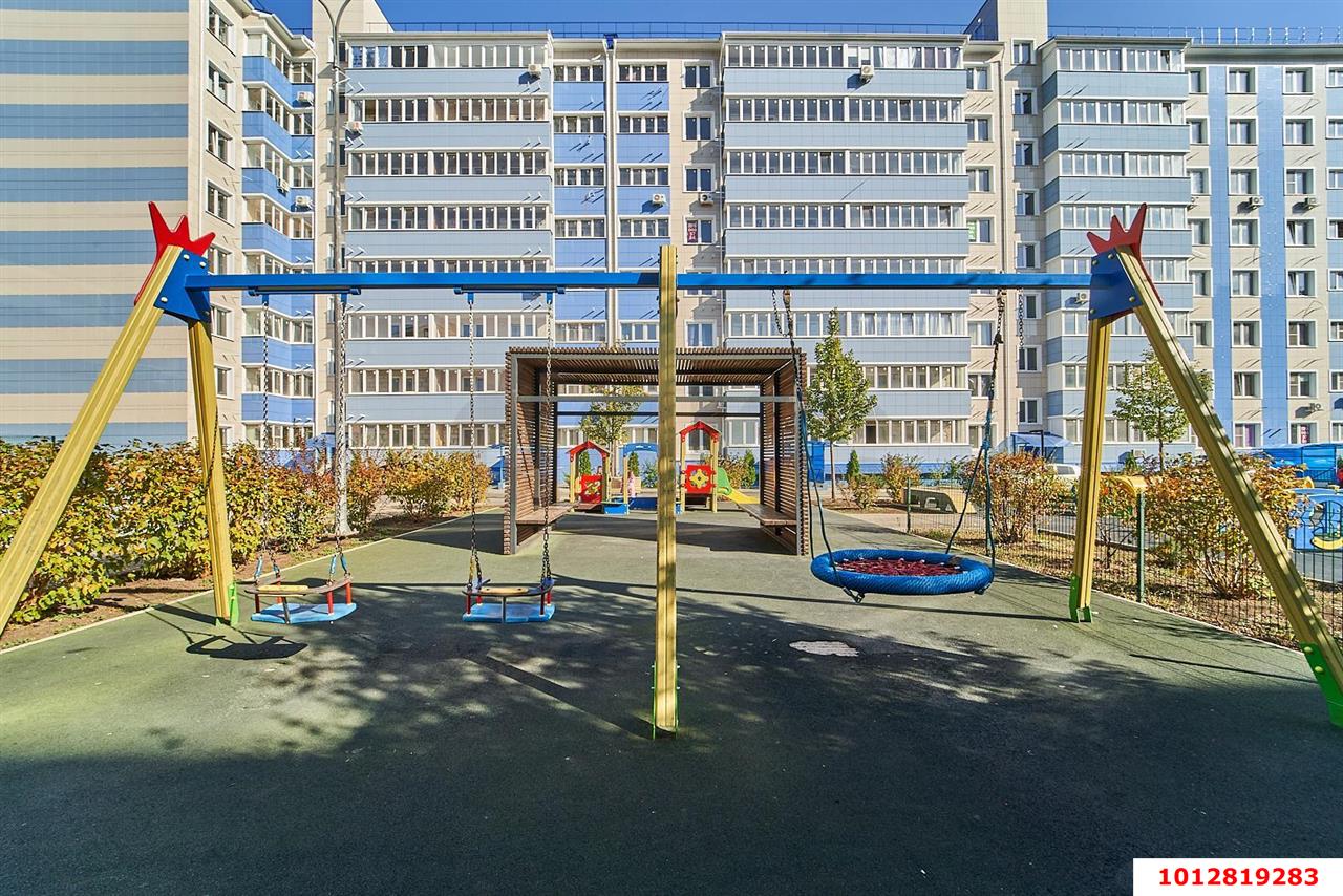 Фото №3: Торговое помещение 21&nbsp;м², 7&nbsp;эт. - Краснодар, Прикубанский внутригородской округ, мкр. жилой комплекс Краски, ул. Краеведа Соловьёва, 6к3