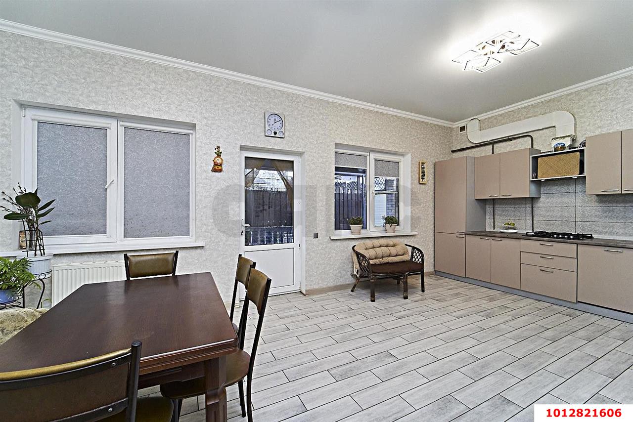 Фото №5: Дом 113&nbsp;м² + 1&nbsp;сот., 2&nbsp;эт. - Ленина, Карасунский внутригородской округ, п. коттеджный  Радужный, ул. Приморская, 111Л