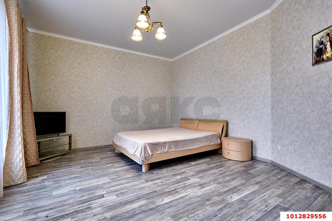 Фото №7: Дом 224&nbsp;м² + 8&nbsp;сот., 2&nbsp;эт. - Краснодар, Прикубанский внутригородской округ, мкр. Плодородный-2, ул. Михайловская, 12