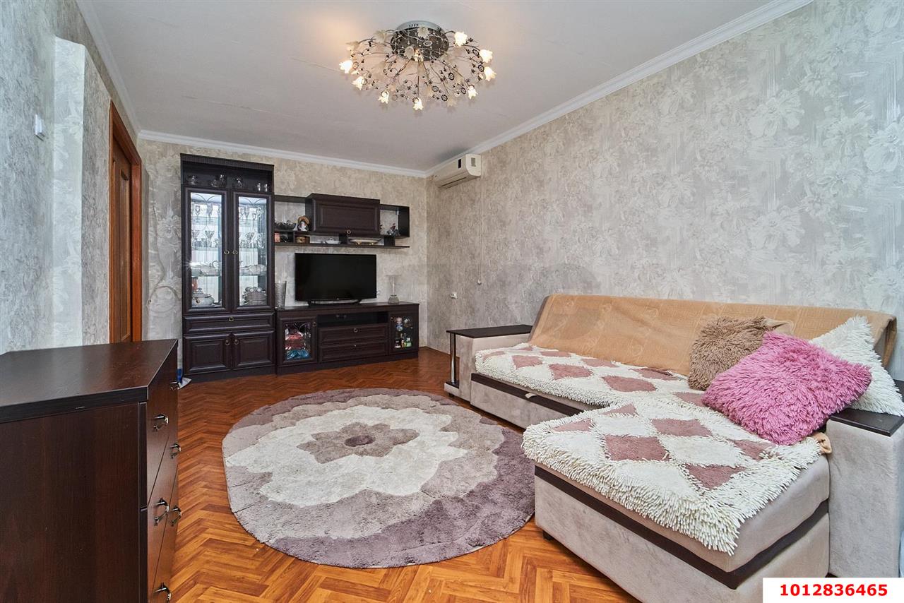 Фото №5: 3-комнатная квартира 68&nbsp;м², 5/5&nbsp;эт. - Краснодар, Центральный внутригородской округ, Покровка, мкр. Центральный, ул. Володарского, 10Г