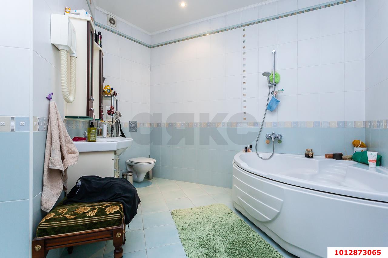 Фото №8: 4-комнатная квартира 155&nbsp;м², 6/6&nbsp;эт. - Краснодар, мкр. Западный внутригородской округ, ул. имени Дзержинского, 12/1
