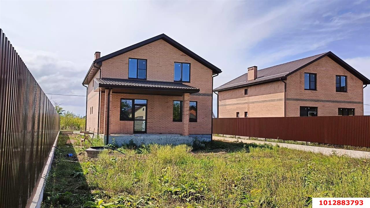 Фото №4: Дом 180&nbsp;м² + 8&nbsp;сот., 2&nbsp;эт. - Новодмитриевская, ул. Атаманская, 6