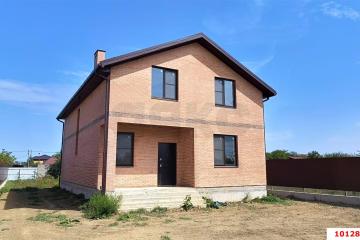 Фото №1: Дом 180 м² + 8 сот., 2 эт. - Новодмитриевская, ул. Атаманская, 6