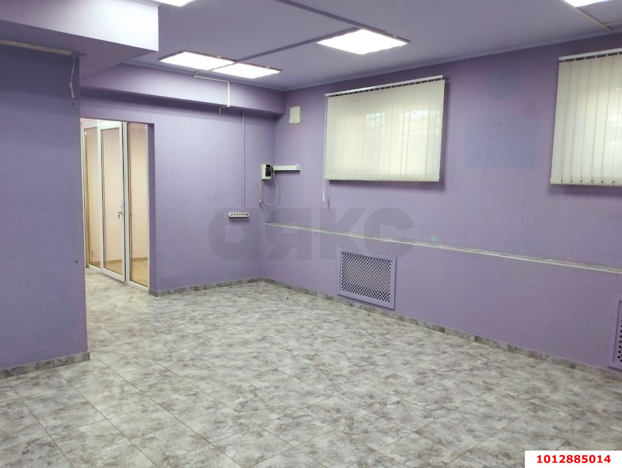 Фото №5: Торговое помещение 49&nbsp;м², 16&nbsp;эт. - Краснодар, Прикубанский внутригородской округ, ж/р Восточный, ул. Героя Владислава Посадского, 32