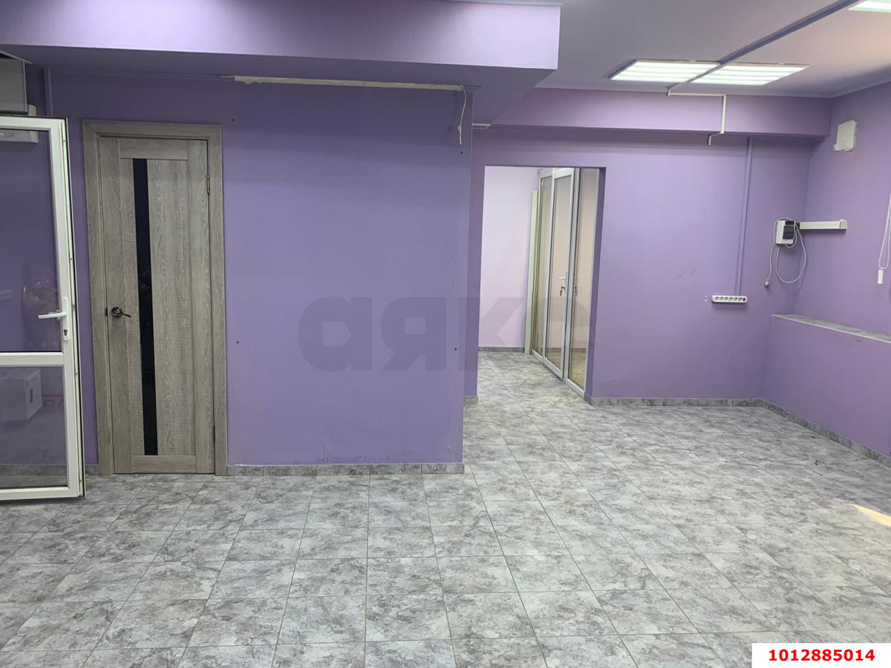 Фото №1: Торговое помещение 49&nbsp;м², 16&nbsp;эт. - Краснодар, Прикубанский внутригородской округ, ж/р Восточный, ул. Героя Владислава Посадского, 32