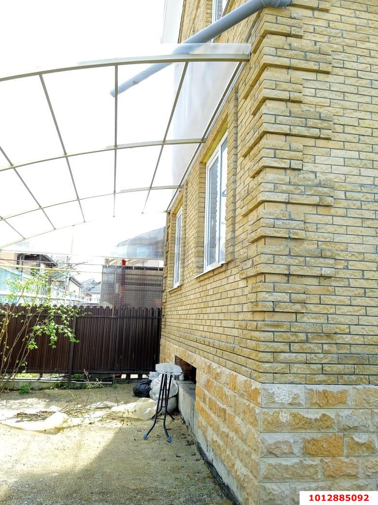 Фото №2: Дом 160&nbsp;м² + 2&nbsp;сот., 2&nbsp;эт. - Горячий Ключ, мкр. Администрация, ул. Черноморская, 31