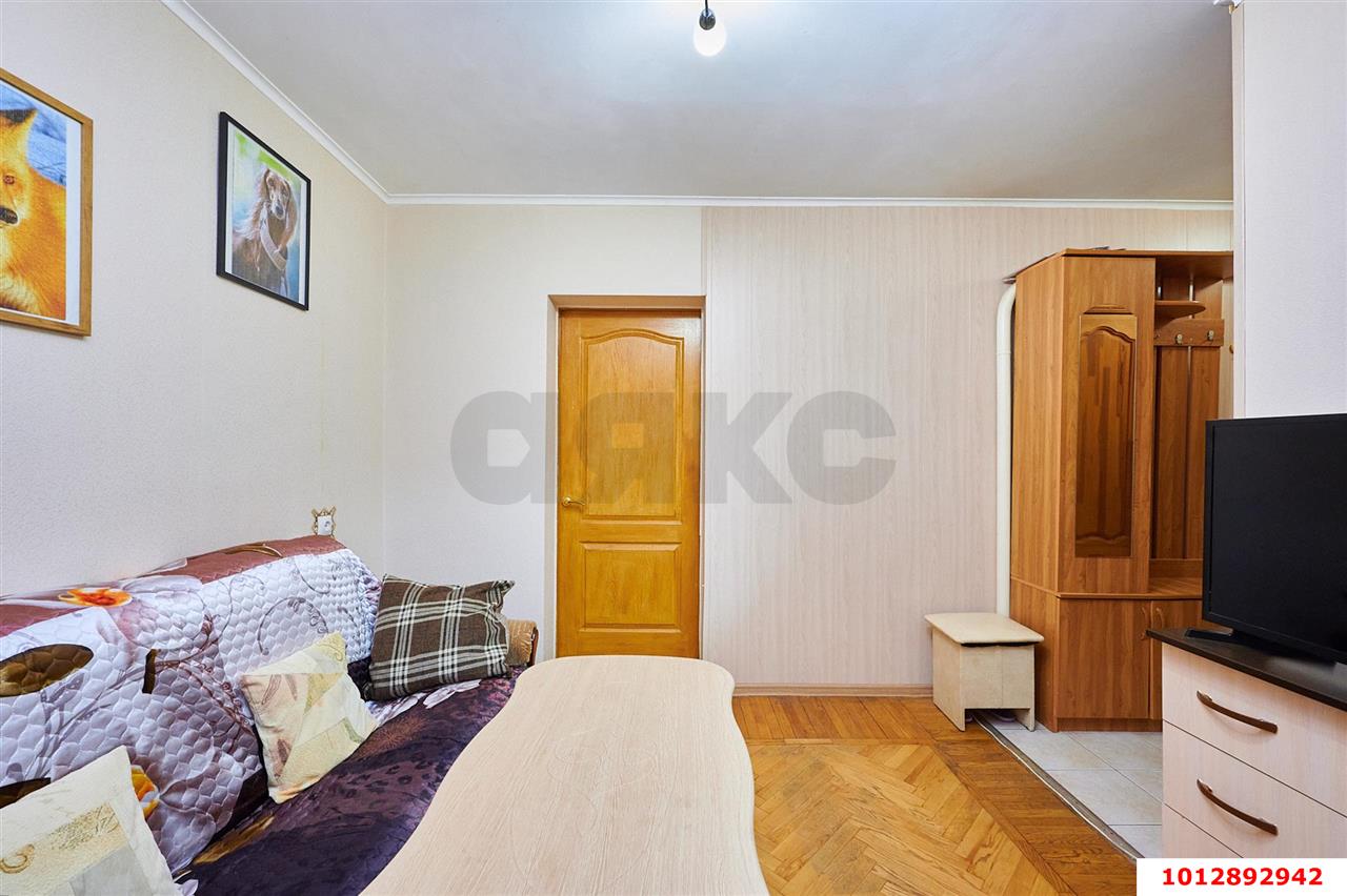 Фото №10: 2-комнатная квартира 40&nbsp;м², 5/5&nbsp;эт. - Краснодар, Карасунский внутригородской округ, мкр. Черёмушки, ул. Ставропольская, 107/2